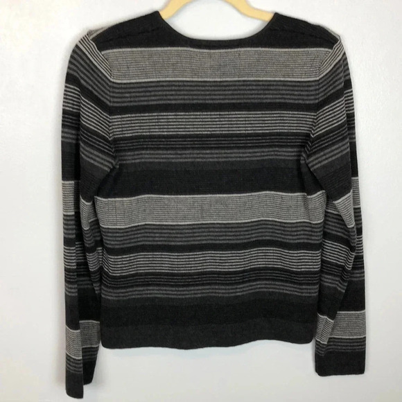 Classiques Entier Women’s M 100%Pure Wool Stripe V-Neck Sweater - Picture 2 of 8